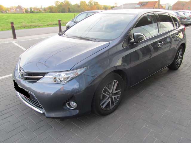 Robberechts : aankoop en onderhoud Toyota, onderhoud Lexus